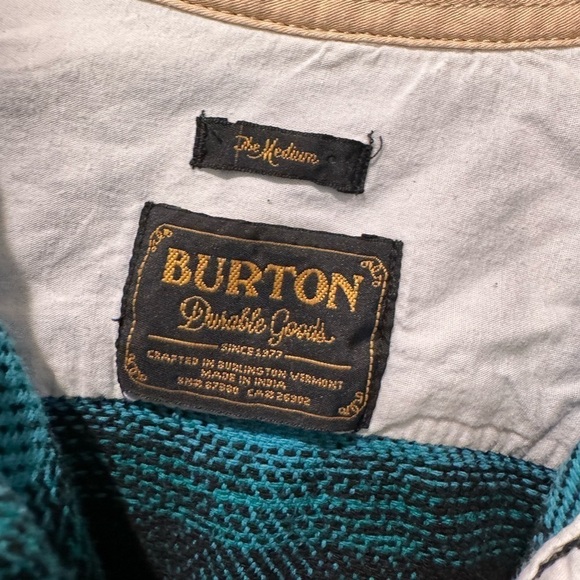 Burton Durable Goods Thick Shacket Plaid Button Front Shirt / Medium - Picture 4 of 16